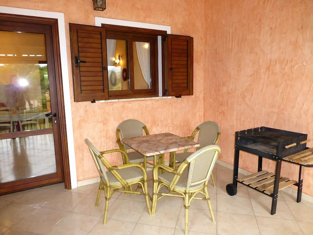 Hébergement de vacances Villetta Luisella Santa Margherita di Pula