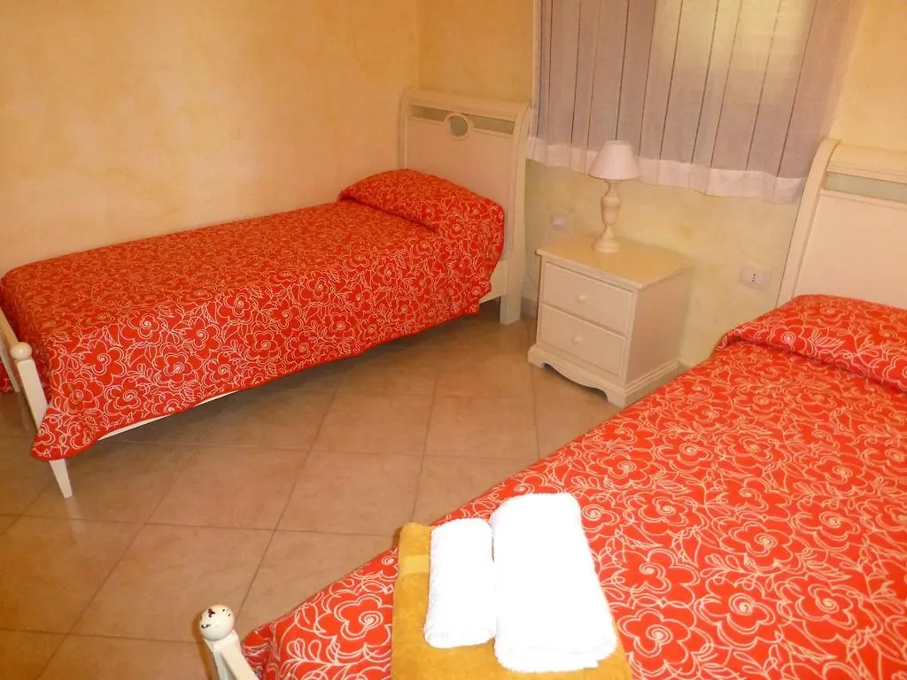 Villetta Luisella Santa Margherita di Pula Hébergement de vacances